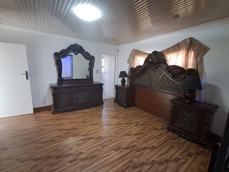 Newly Built Home @ R8,500 - Photo 9