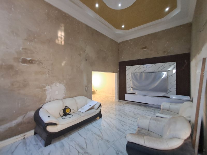 Newly Built Home @ R8,500 - Photo 6