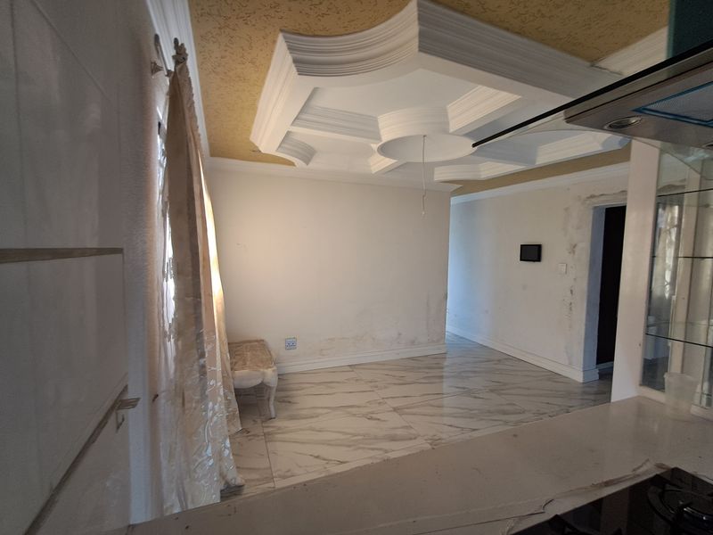 Newly Built Home @ R8,500 - Photo 4