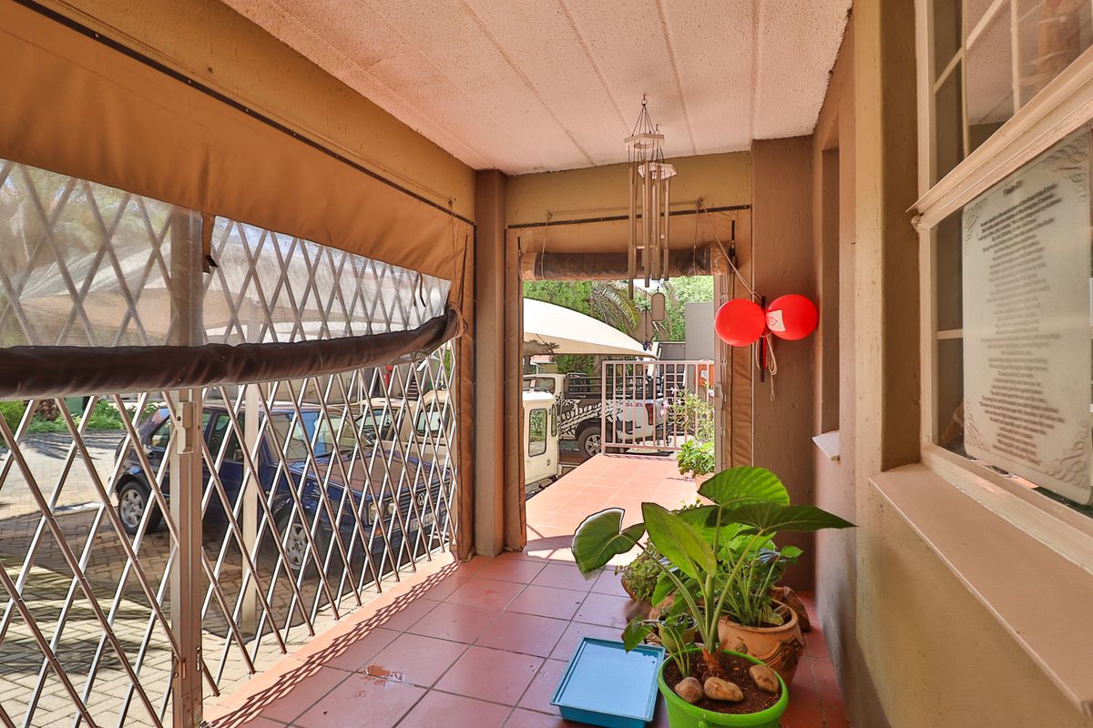 Secure Immaculate Meyersdal Gem – Walk to Shops, Live in Style! - Photo 5