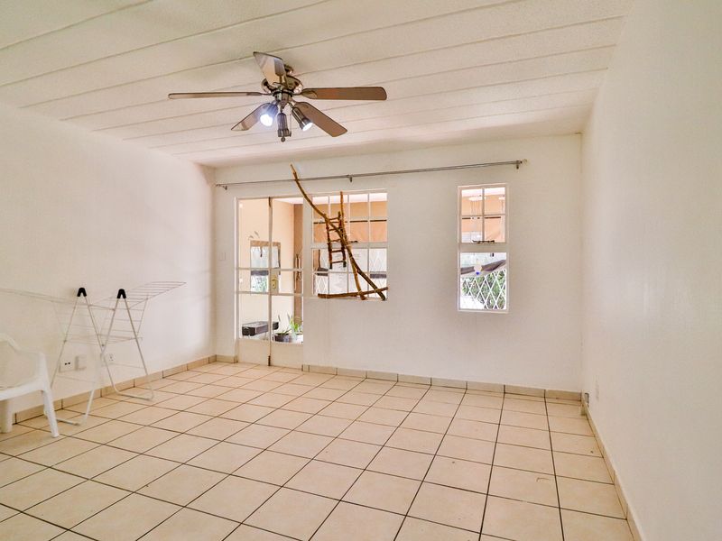Secure Immaculate Meyersdal Gem – Walk to Shops, Live in Style! - Photo 9