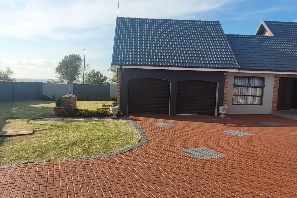 A contemporary masterpiece! - Photo 4