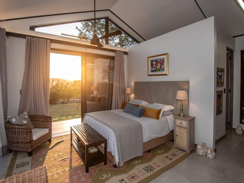 Live auction for a piece of luxury living in this magnificent Nature Estate - Photo 9