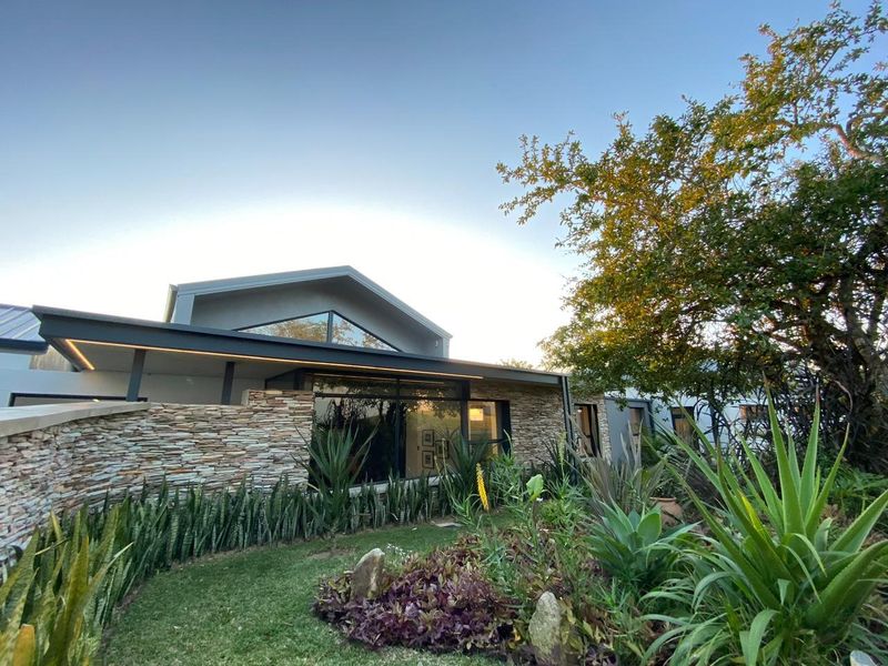 A unique, luxury home - own it! - Photo 3