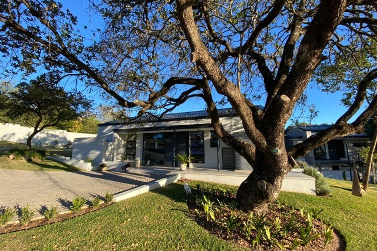 Live auction for a piece of luxury living in this magnificent Nature Estate - Photo 3