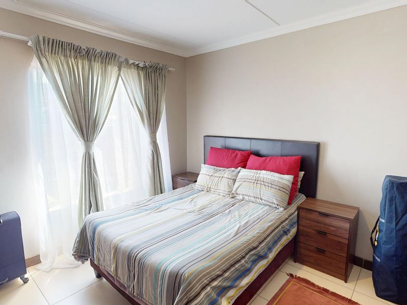 Three bedroom townhouse for sale in Pretoria West - Photo 8