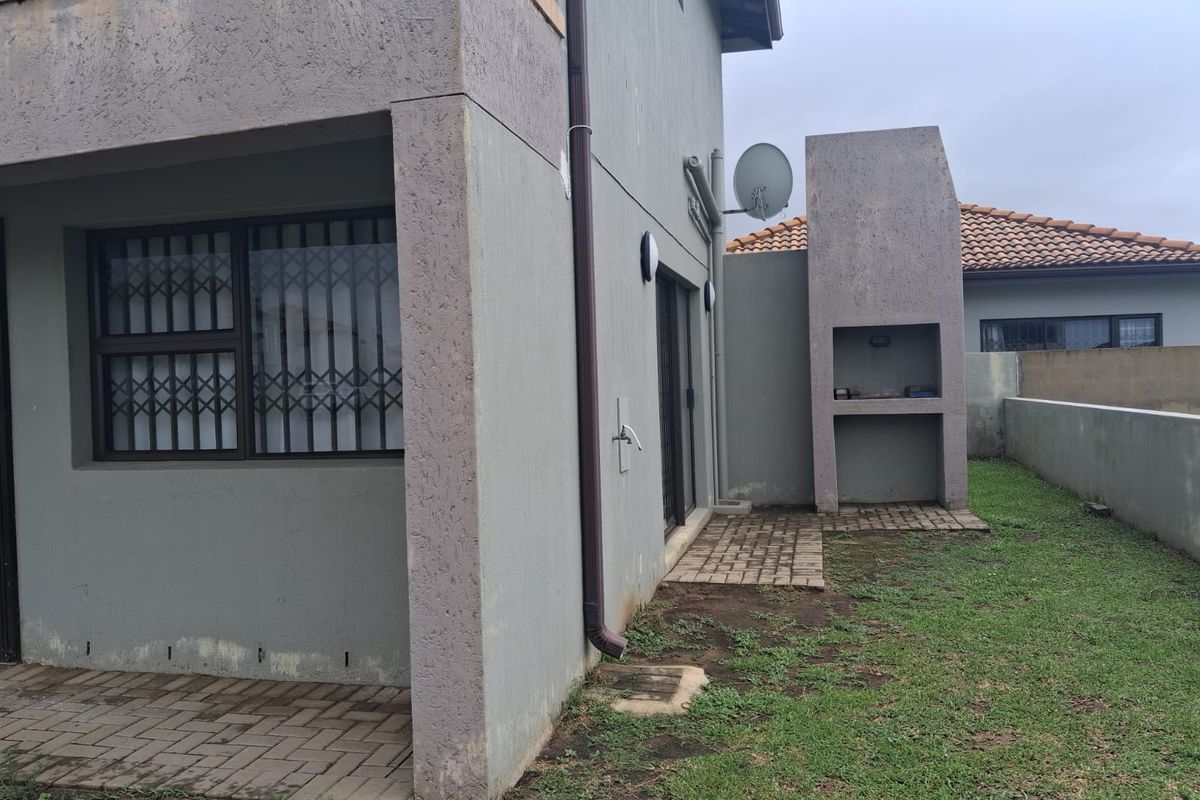 Exclusive Coral Beach estate 3 bedroom home - Winterstrand - R19000 per month - 1st March 2026 - Photo 5