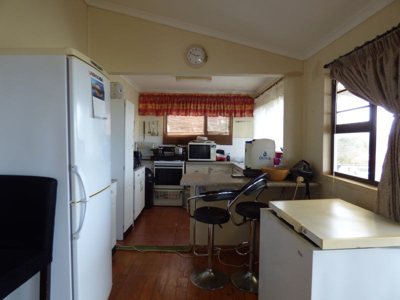 Freestanding Rental Monthly In Port Alfred - Photo 8