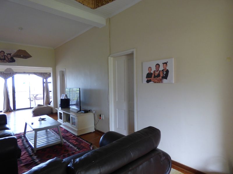 Freestanding Rental Monthly In Port Alfred - Photo 4