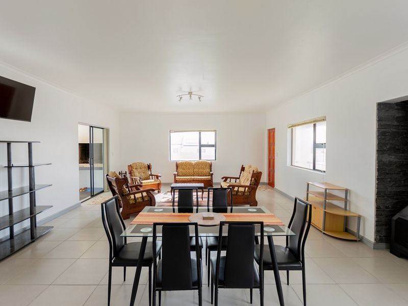 Exceptional Value and Effortless Living in Harbour Heights, St Helena Bay - Photo 6