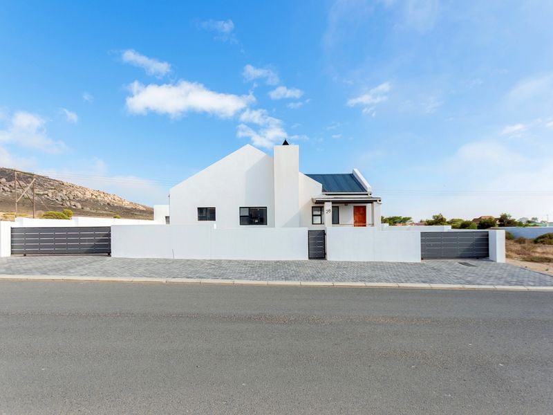 Exceptional Value and Effortless Living in Harbour Heights, St Helena Bay - Photo 2