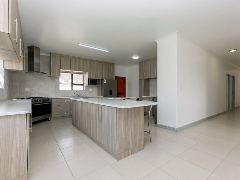 Exceptional Value and Effortless Living in Harbour Heights, St Helena Bay - Photo 8