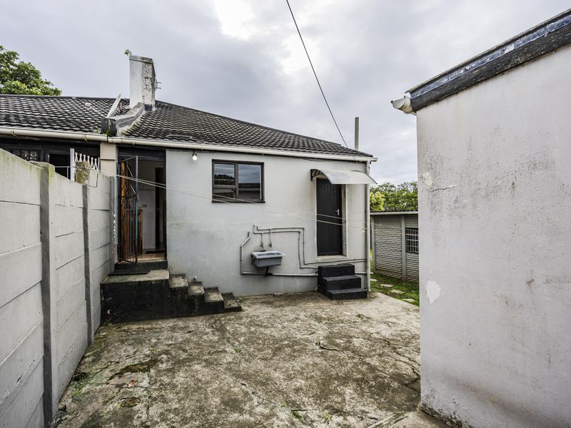 Price Negotiable - Prime Investment Opportunity Near Frere Hospita - Photo 3