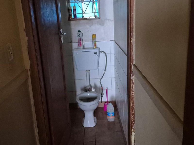 Perfect Starter Home - Photo 8