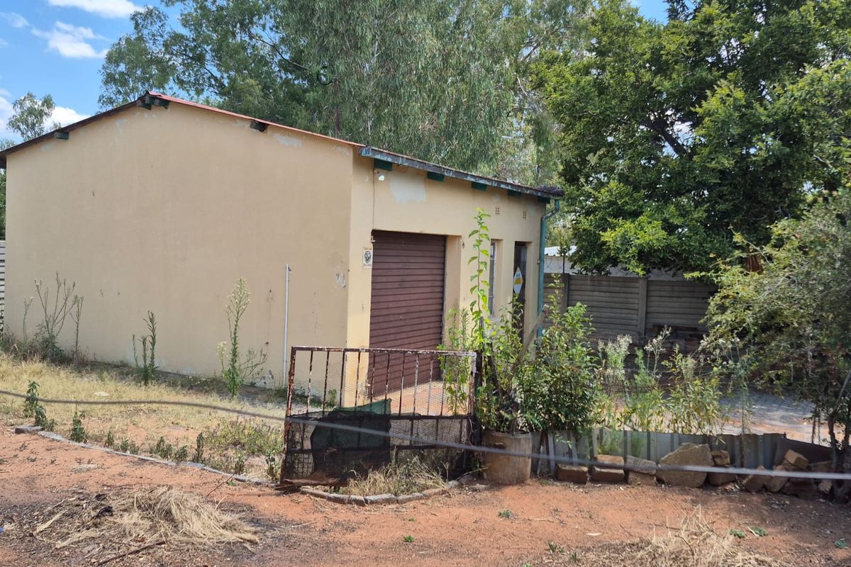 Perfect Starter Home - Photo 3