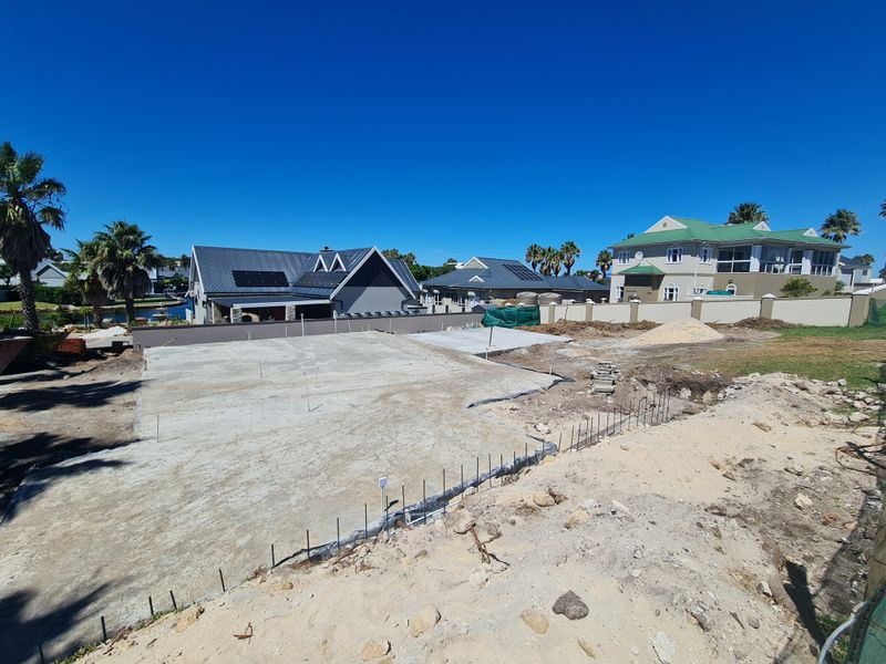 Exciting Build in Progress Large Family Home in Marina Martinique, Jeffreys Bay - Photo 6