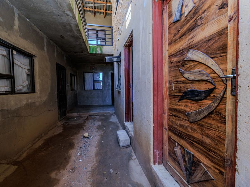 Great Investment Property With Rental Income - Photo 5