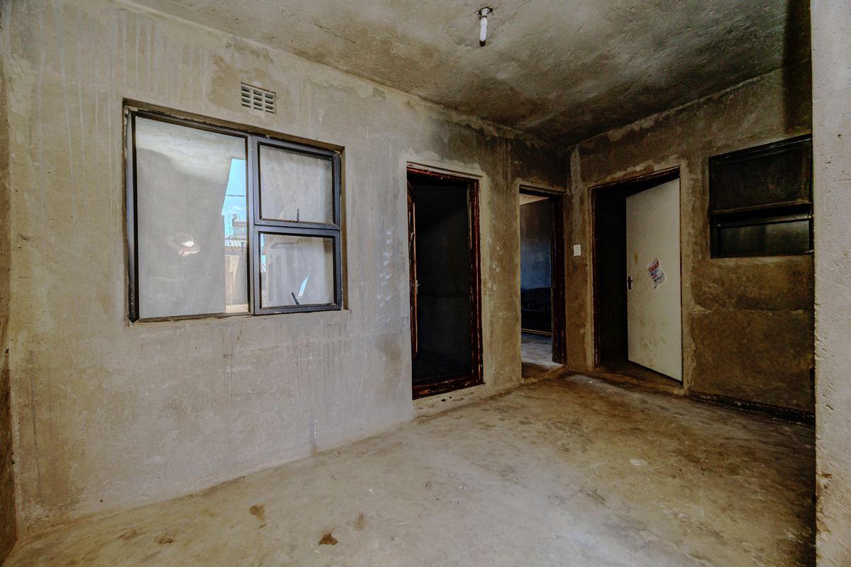 Great Investment Property With Rental Income - Photo 4