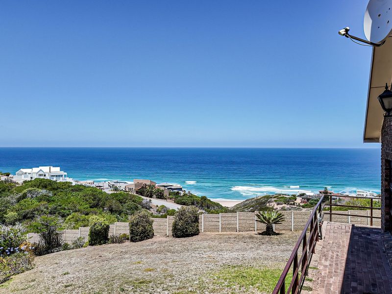 Coastal opportunity — Space, views & endless potential - Photo 7