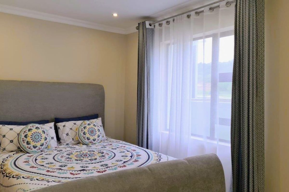 Coral Beach Estate – Exclusive coastal living - 3 bedroom double storey townhouse - R20000 per month - Photo 4