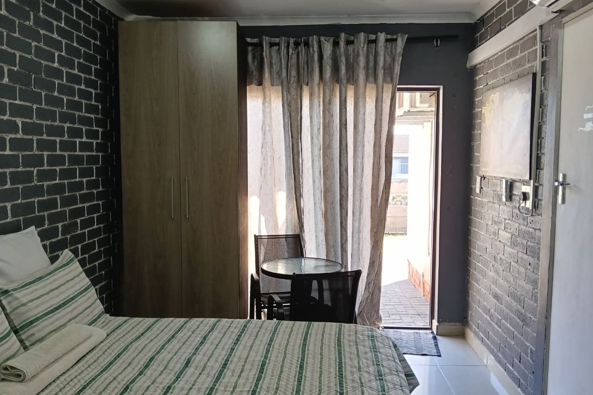 Fully Furnished Room to Let in Birdswood - Photo 2