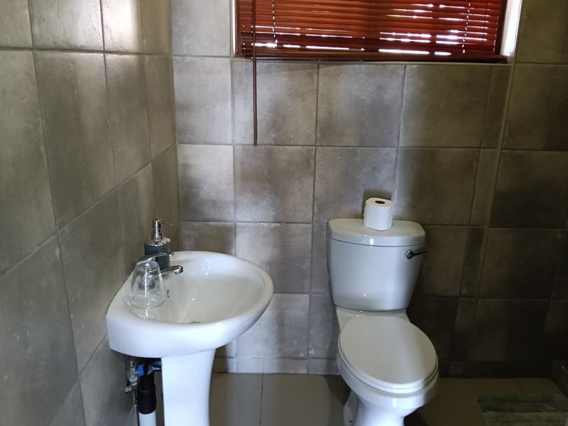 Fully Furnished Room to Let in Birdswood - Photo 6