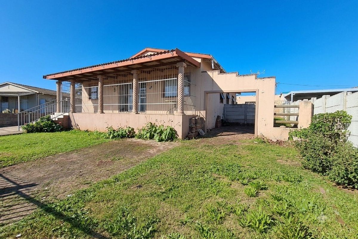 Affordable 3-Bedroom Home Offering Space and Possibility - Photo 3