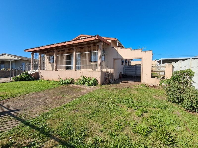 Affordable 3-Bedroom Home Offering Space and Possibility - Photo 3