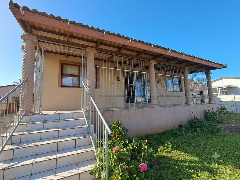 Affordable 3-Bedroom Home Offering Space and Possibility - Photo 4