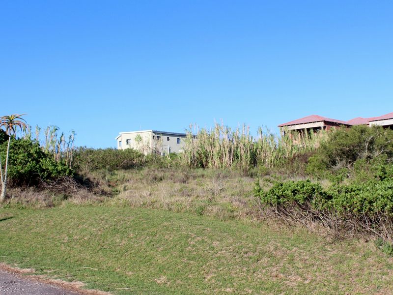 Secure Estate Living with Sea and Country Views in Umdoni Downs, Port Alfred - Photo 2