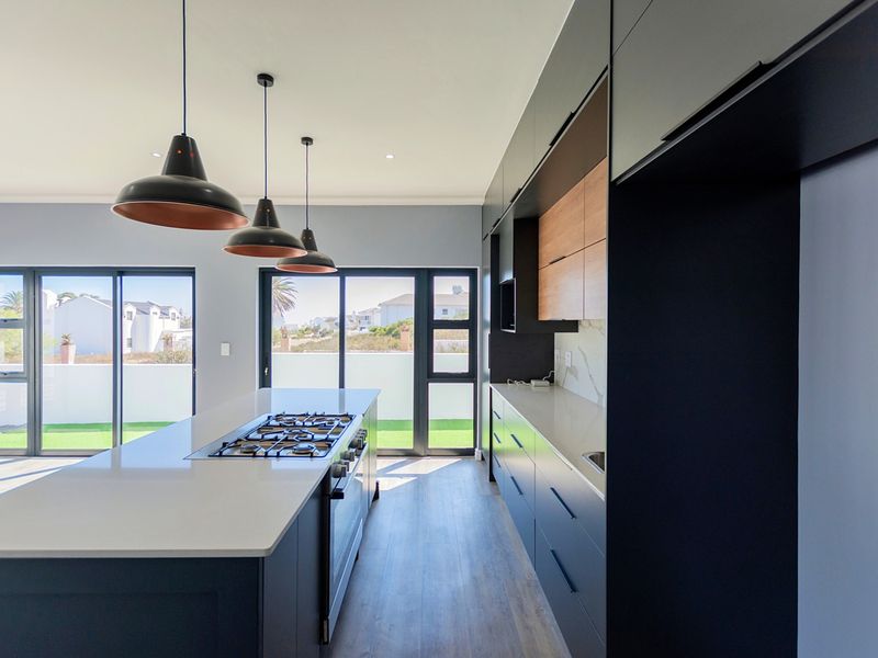 Modern Coastal Living in Secure Shelley Point Estate - Photo 5