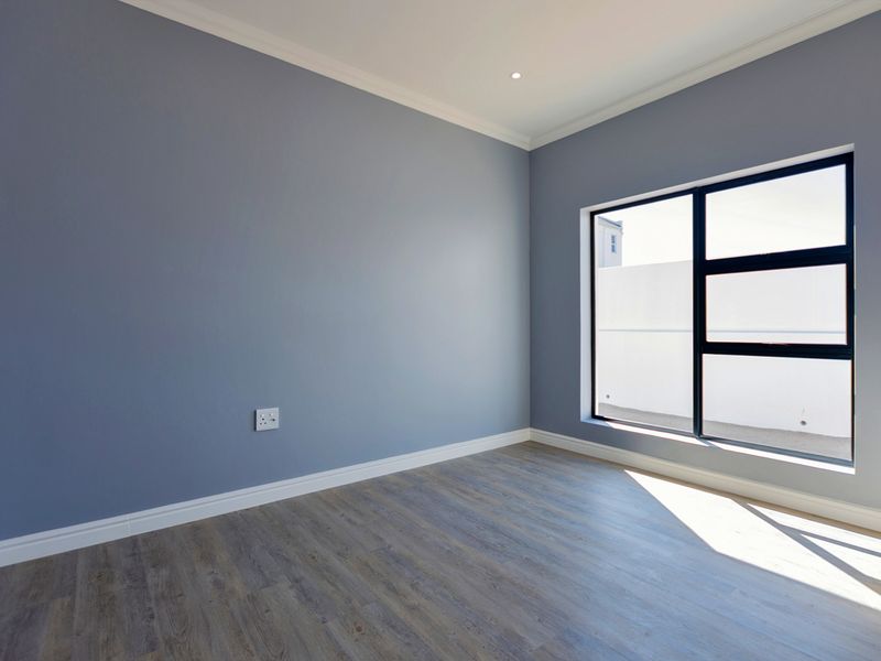 Modern Coastal Living in Secure Shelley Point Estate - Photo 8