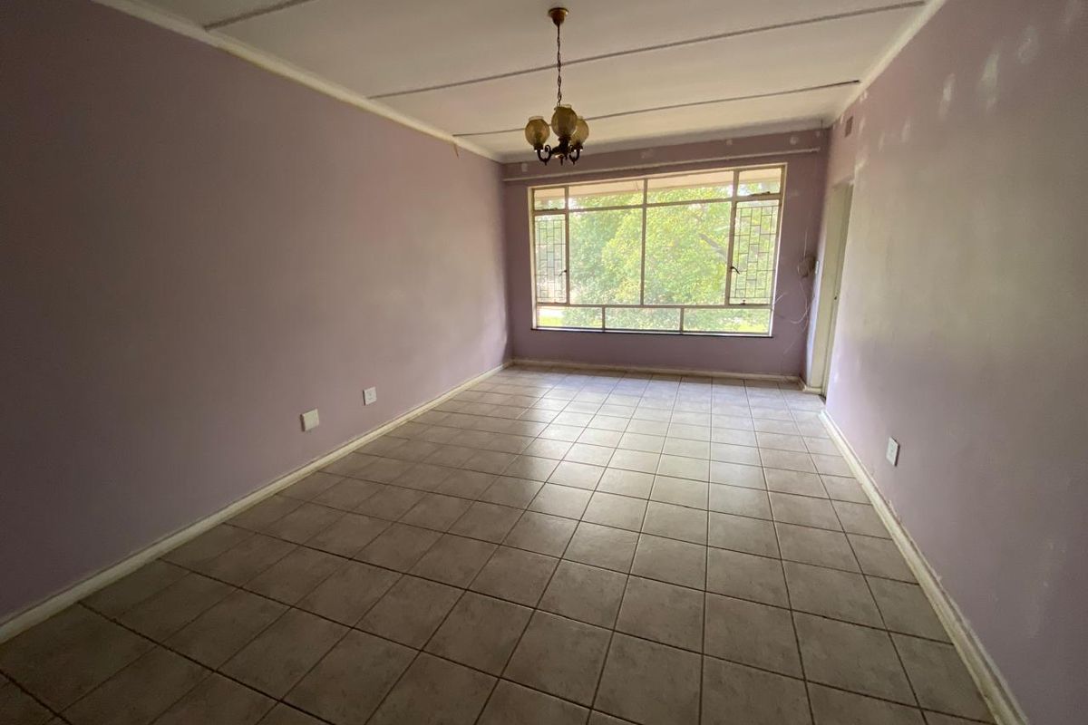 Stunning 2-bedroom apartment in Vanderbijlpark CW 2, perfect for modern living and convenience! - Photo 2
