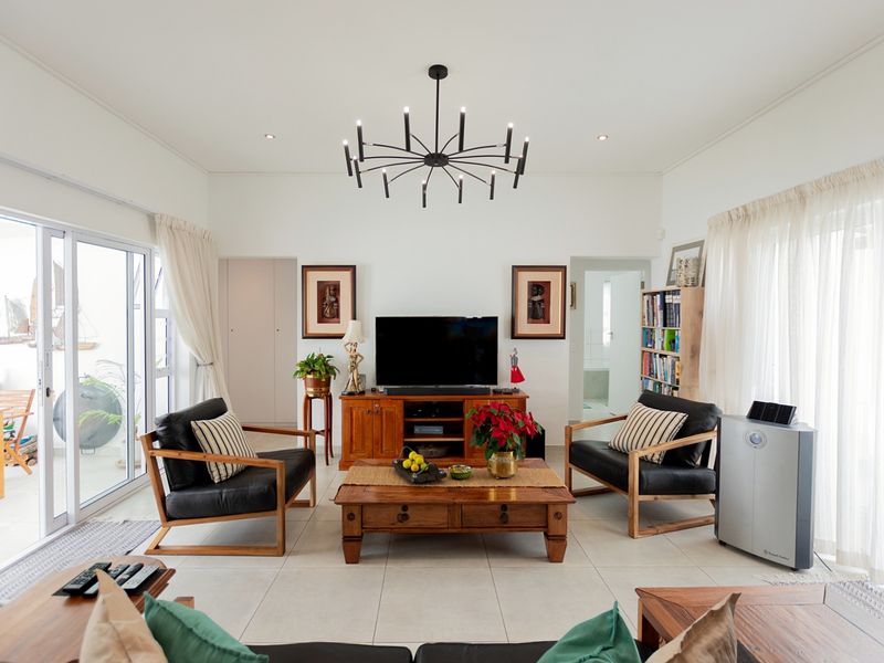 Modern Luxury in St Helena Bay’s Premier Location - Photo 4