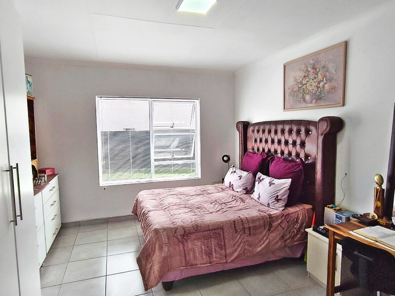 New 3 Bedrooms house Fountains - Photo 6