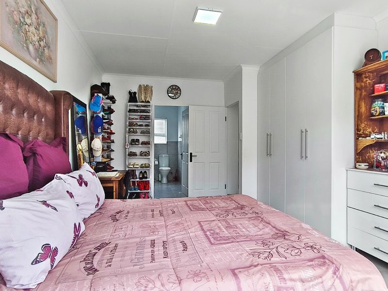 New 3 Bedrooms house Fountains - Photo 5