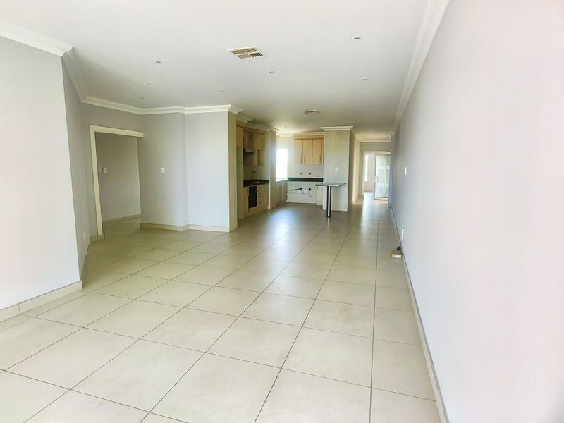 Luxury Four Bedroom Apartment To Let in Ilala Ridge Estate. - Photo 3