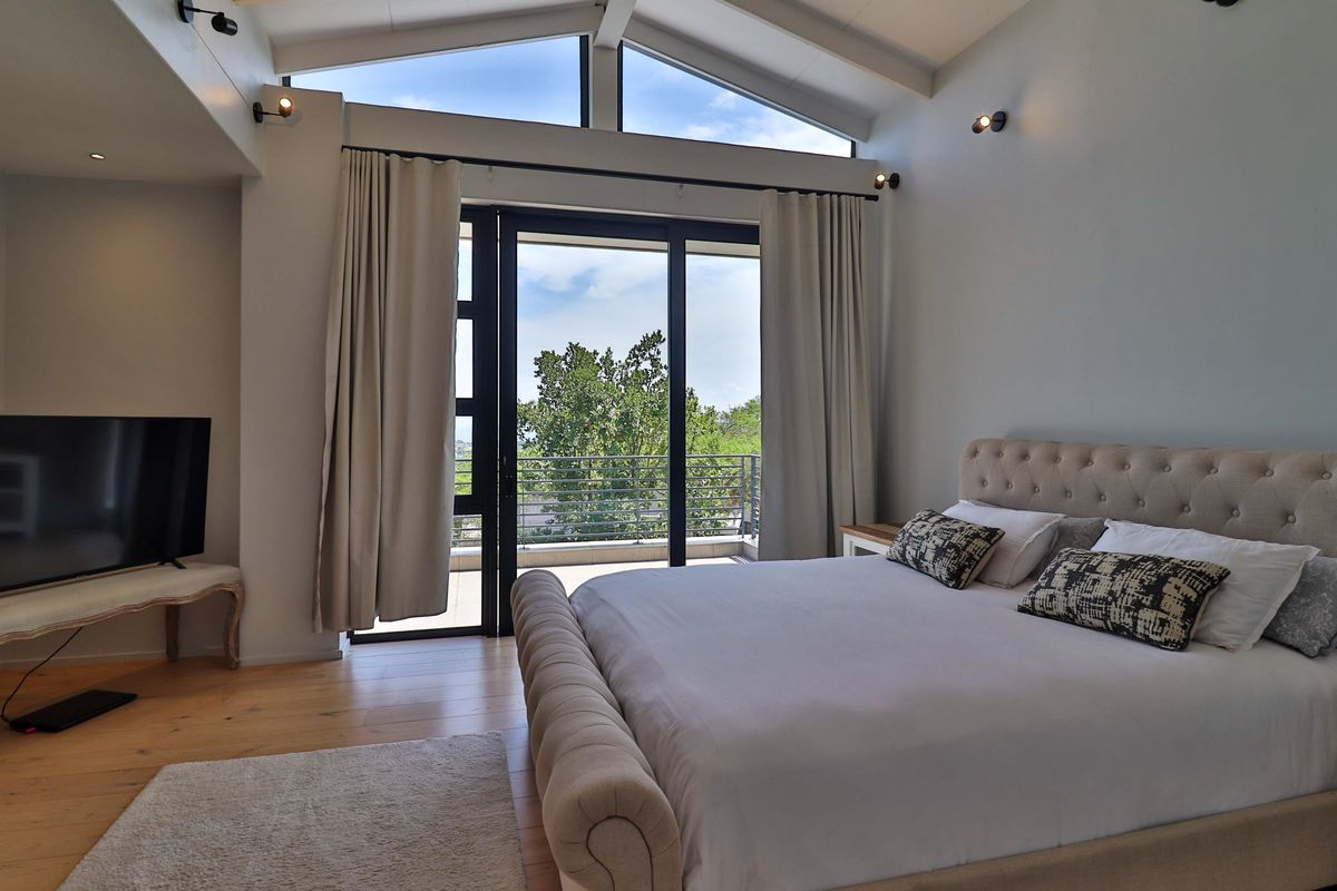 Luxury Double-Storey 4-Bedroom Masterpiece in  Estate – Modern Family Living at Its Finest - Photo 2