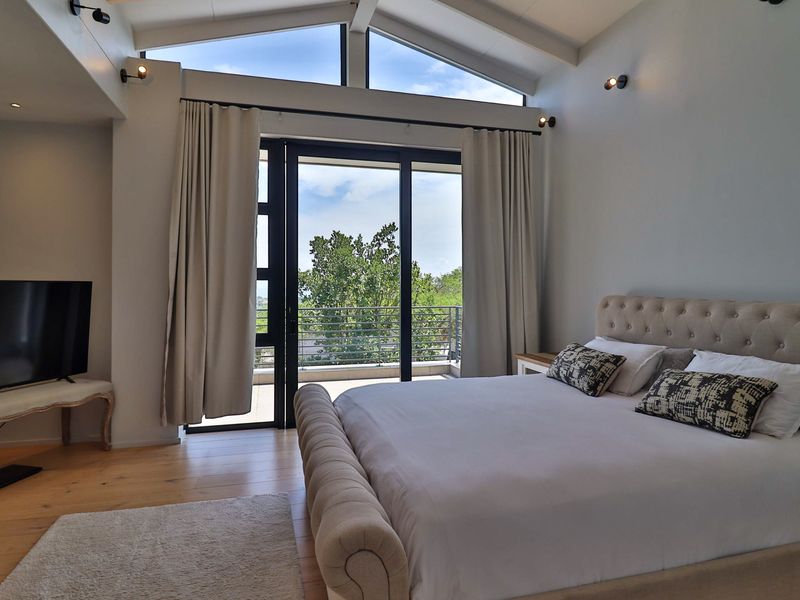 Luxury Double-Storey 4-Bedroom Masterpiece in  Estate – Modern Family Living at Its Finest - Photo 2