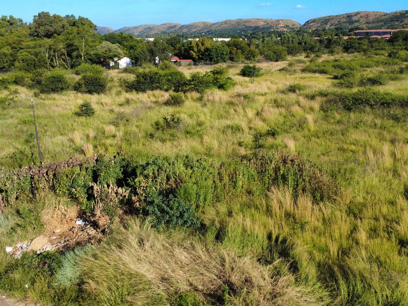 Prime Residential Development Opportunity – Karenpark, Akasia - Photo 2