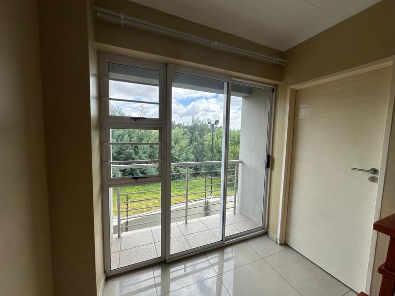 3 bedroom apartment - Photo 9