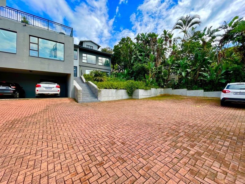 Flexible Use Property In A Prime Location - Photo 2