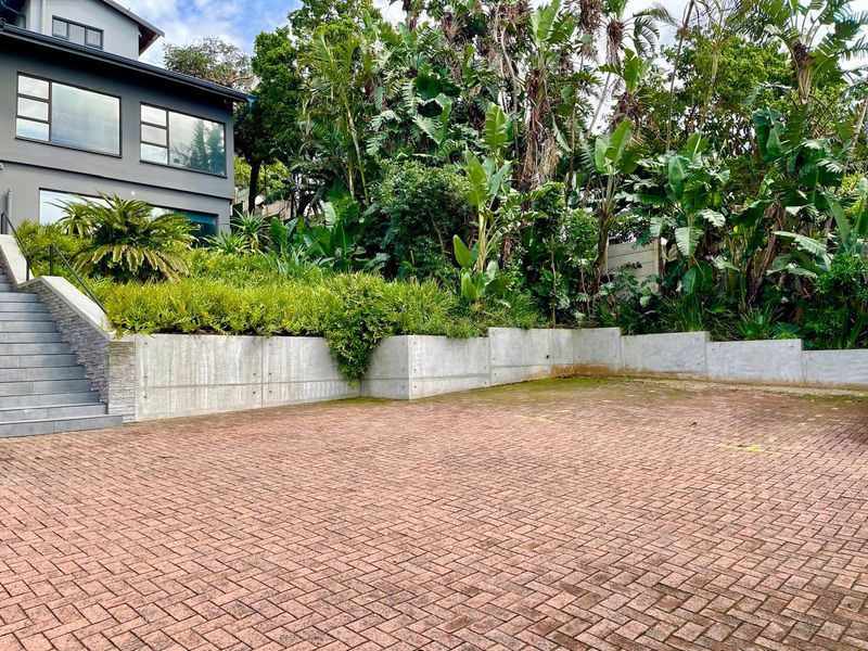 Flexible Use Property In A Prime Location - Photo 3