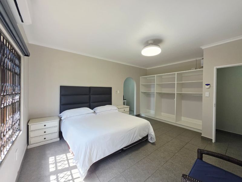 Versatile Income-Generating Property in Sought-After Meer en See - Photo 10