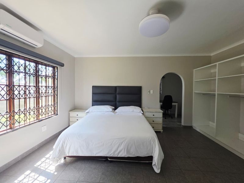 Versatile Income-Generating Property in Sought-After Meer en See - Photo 8