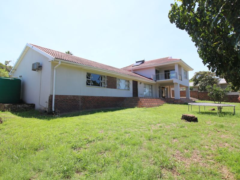 Your Dream Family Home Awaits  Secure, Spacious & Stylish! - Photo 4