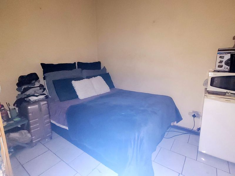 Strong Rental Income In High Demand Area - Photo 5