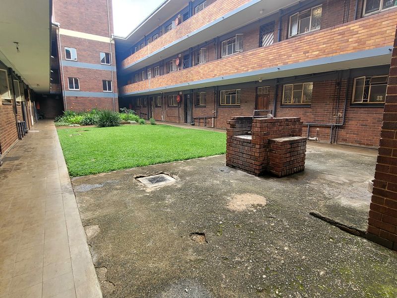 Strong Rental Income In High Demand Area - Photo 2