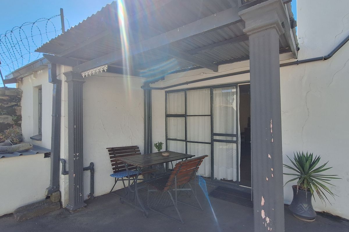 Guesthouse for sale - Photo 5