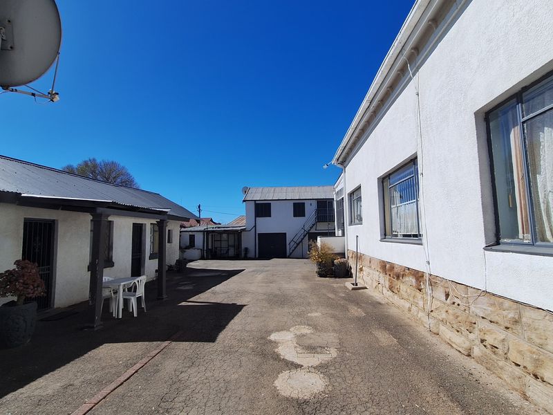 Guesthouse for sale - Photo 8